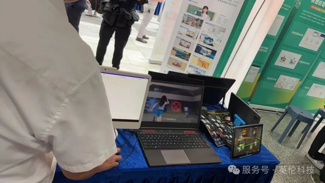 683918904083a.jpg 3jpg.jpg